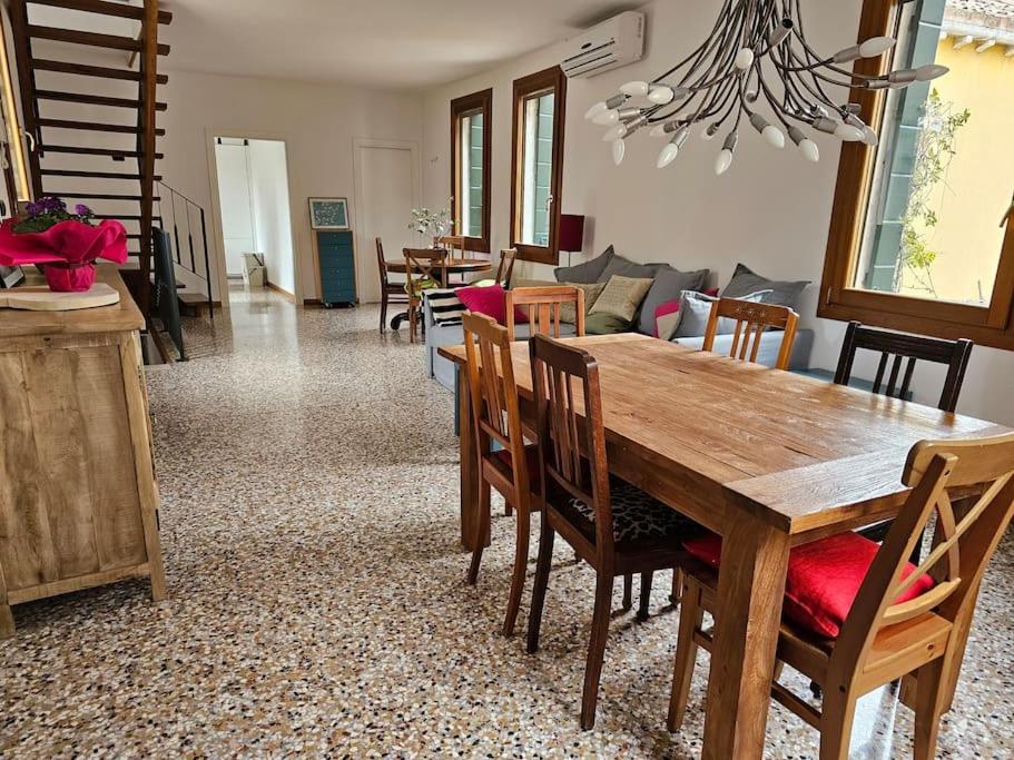 Casa Rossa Vista Canale Lejlighed *